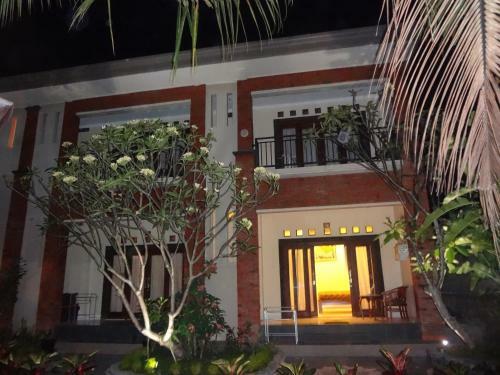 Hostal Nami House
