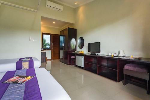 Hotel Anini Raka Resort & Spa