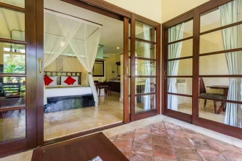 Hotel Anini Raka Resort & Spa