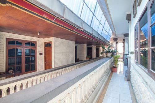 Hostal Lori Beach Inn