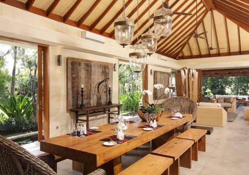 Dea Villas - An Elite Haven