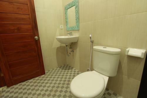 Hostal Suryadina Guest House