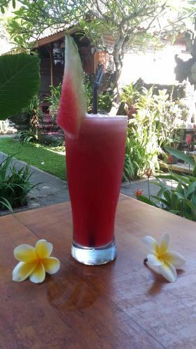 Hostal Suryadina Guest House