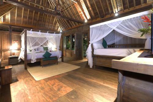 Honeymoon Green Villa