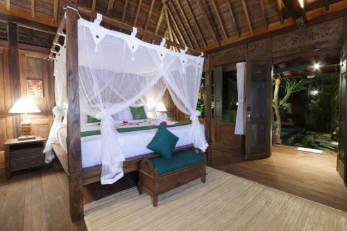 Honeymoon Green Villa