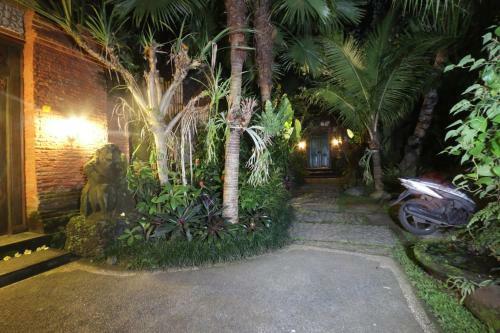 Honeymoon Green Villa