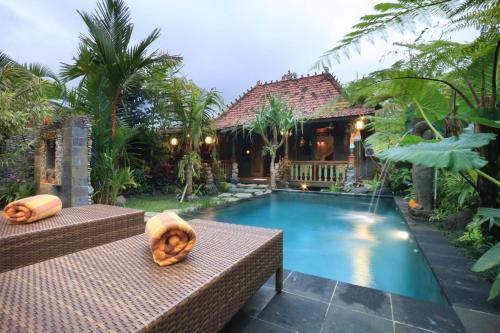 Honeymoon Green Villa