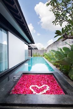 Javana Royal Villas