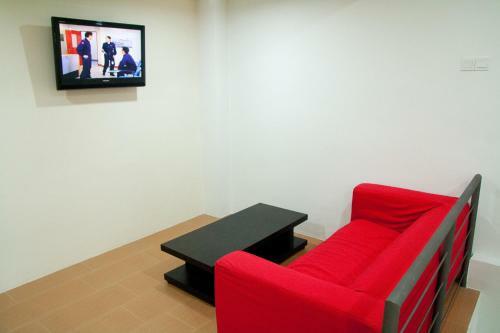 Posada Joy Inn Hotel