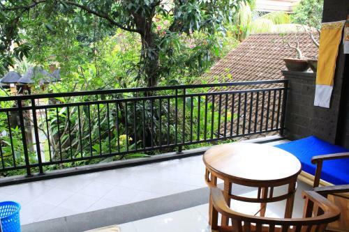 Bed & Breakfast Pratama Home Stay
