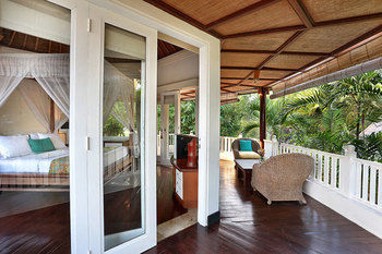 Hostal Gajah Biru Bungalows