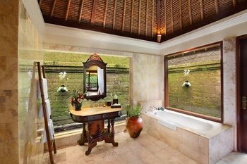 Hotel Warwick Ibah Luxury Villas & Spa