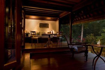 Hotel Warwick Ibah Luxury Villas & Spa