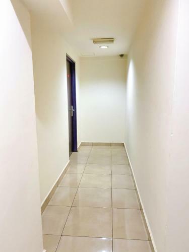 Jrl Budget Inn Hotel