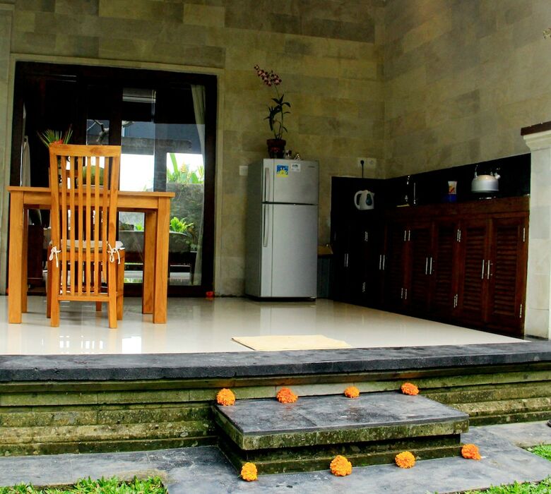 Villa Pondok Naya