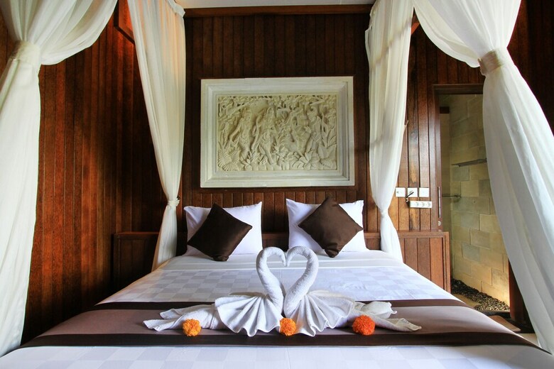 Villa Pondok Naya
