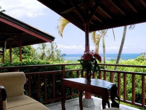 Hotel Puri Bunga Beach Cottages