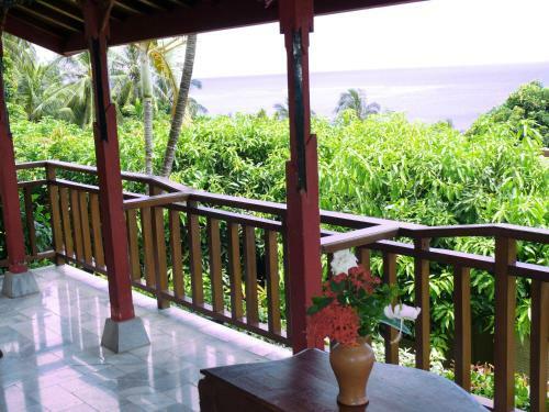 Hotel Puri Bunga Beach Cottages