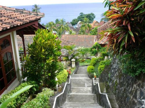 Hotel Puri Bunga Beach Cottages