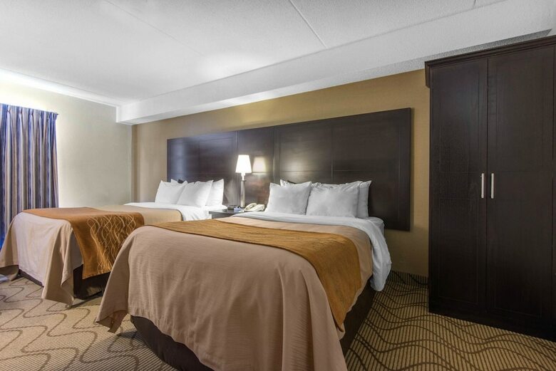 Hotel Comfort Inn Airport