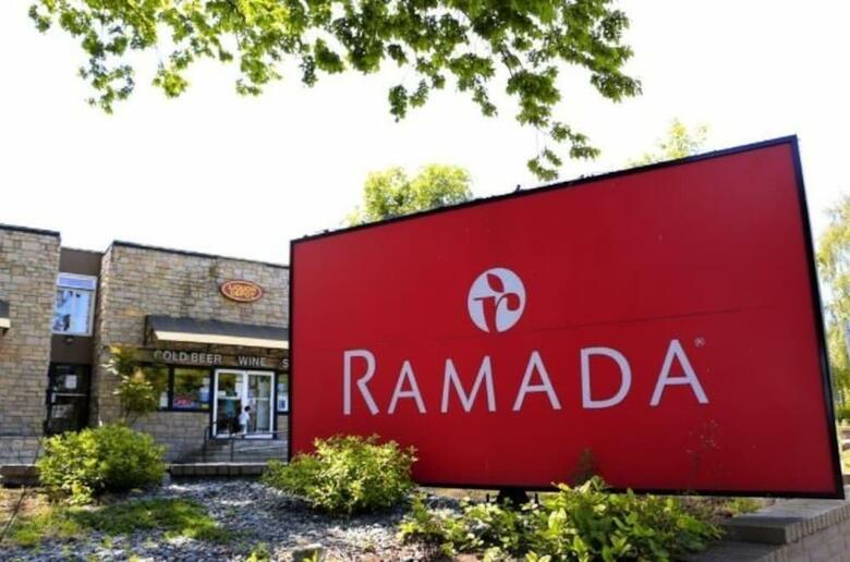 Hotel Ramada Victoria