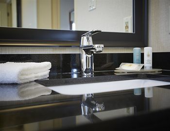 Hotel Comfort Inn South