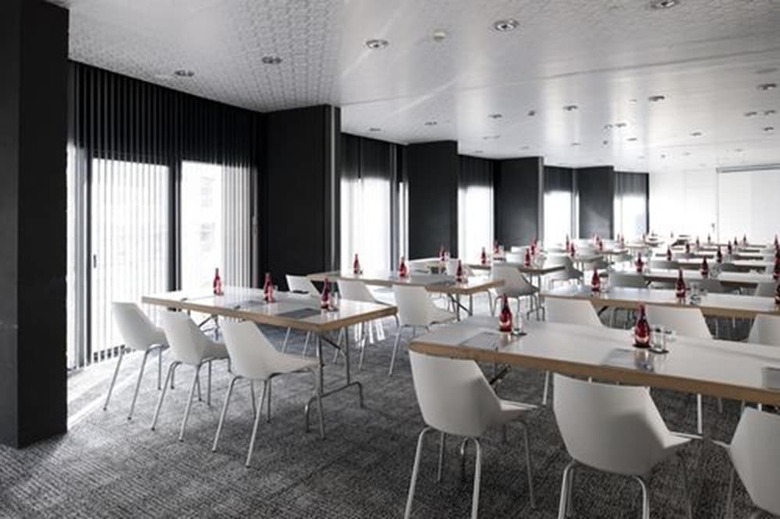 Hotel Barcel� Raval