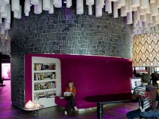 Hotel Barcel� Raval