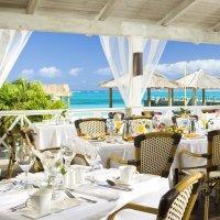 Hotel Sandals Carlyle