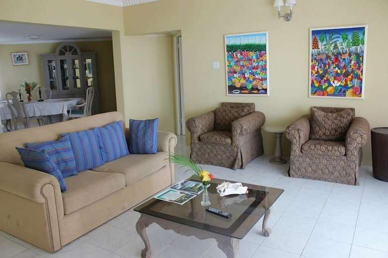 Hotel Beachcomber Club