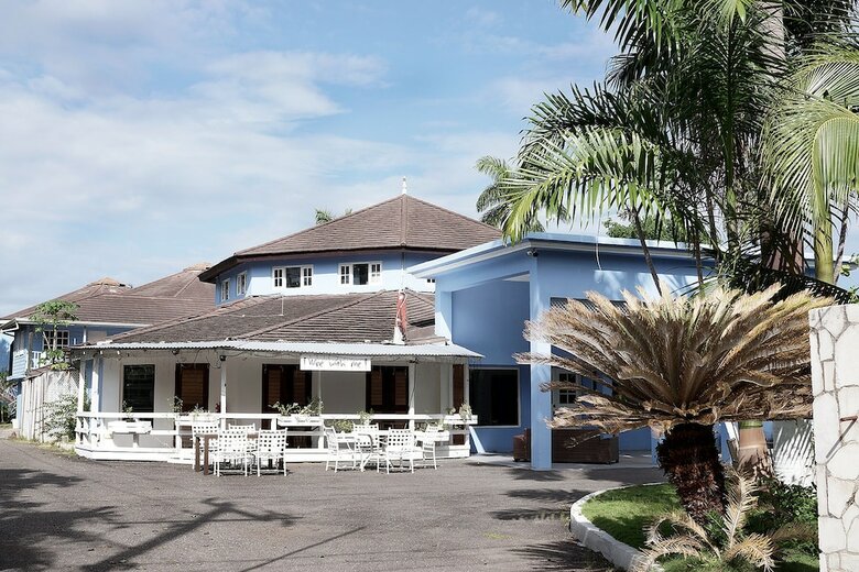 Hotel Beachcomber Club
