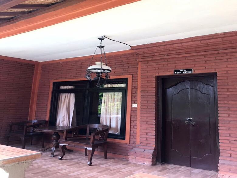 Hostal Pande Permai Bungalows