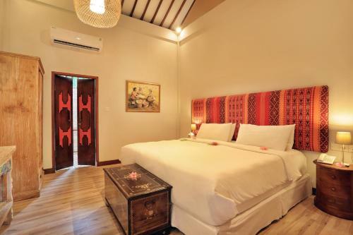 Bed & Breakfast Puri Mas Spa Resort