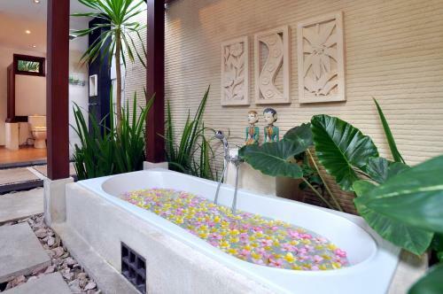 Bed & Breakfast Puri Mas Spa Resort