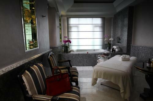 Hotel The Chateau Spa And Organic Wellness Resort