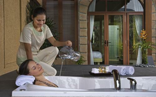 Hotel The Chateau Spa And Organic Wellness Resort
