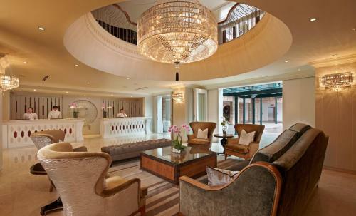 Hotel The Chateau Spa And Organic Wellness Resort