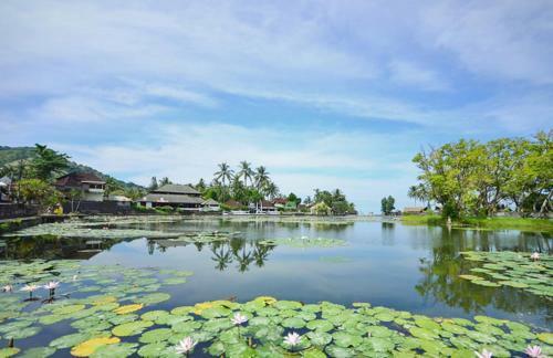 Bali Sunset Villa