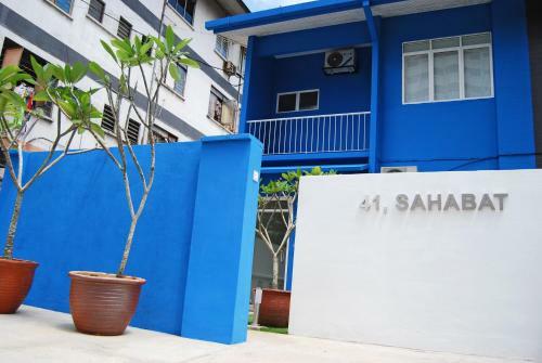 Hostal Sahabat Guesthouse