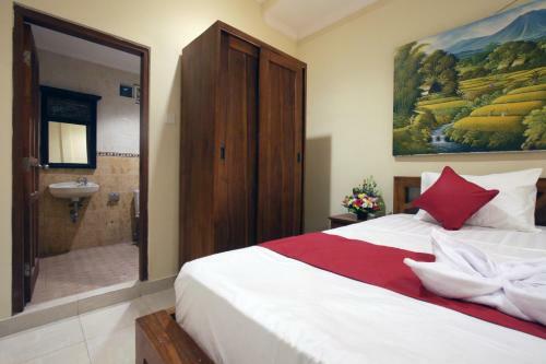 Hostal Pondok Loris Guest House