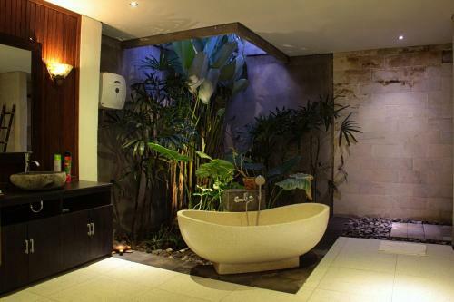 Ubud Virgin Villa