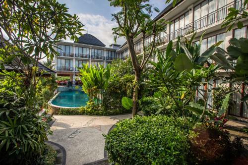 Hotel Bakung Ubud Resort And Villa