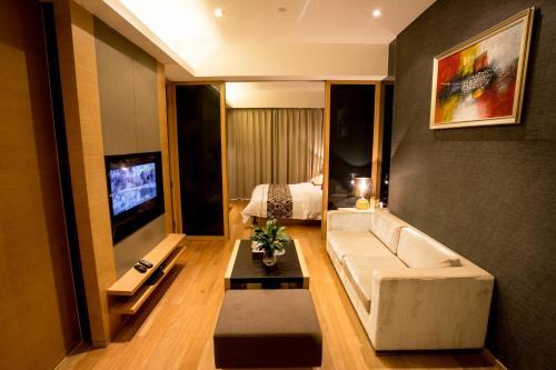 S.l.d International Service Apartment