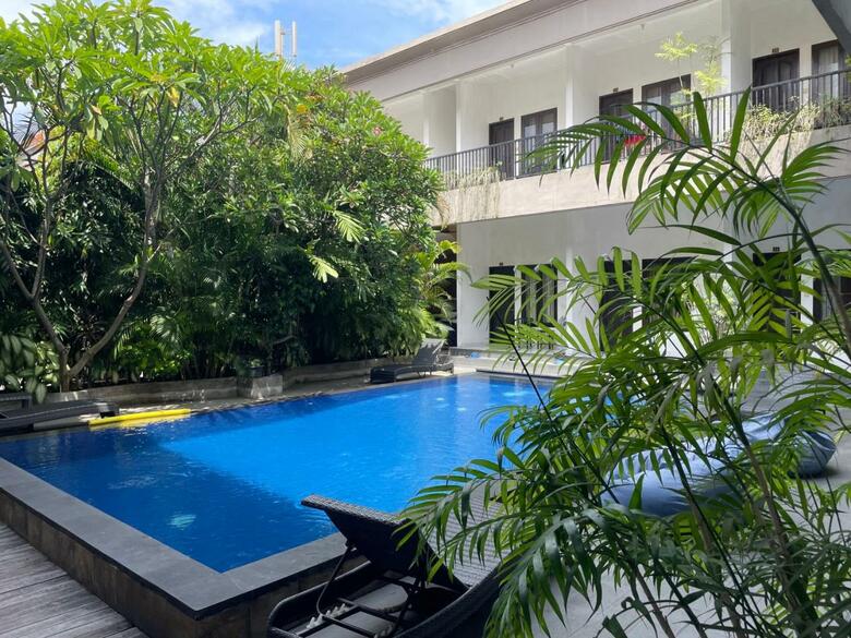 Hostal Seminyak Point Guest House
