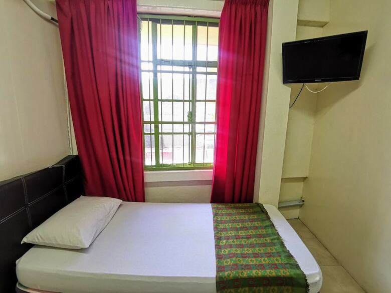 Hostal Ros Heritage Motel