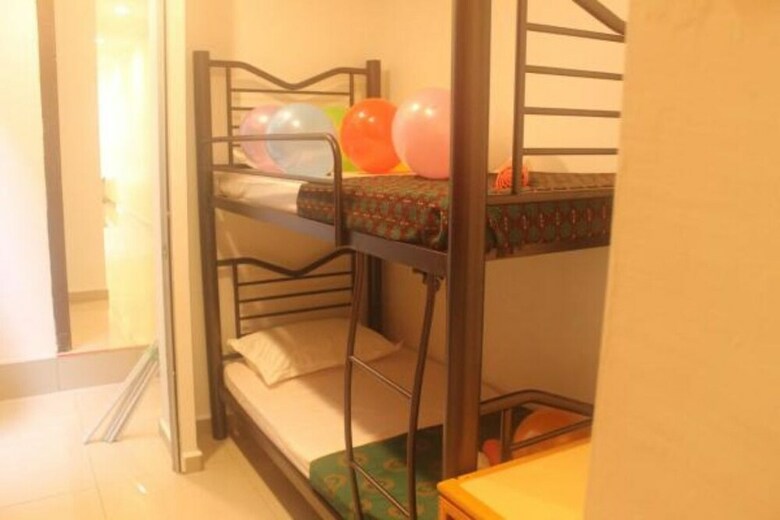 Hostal Ros Heritage Motel