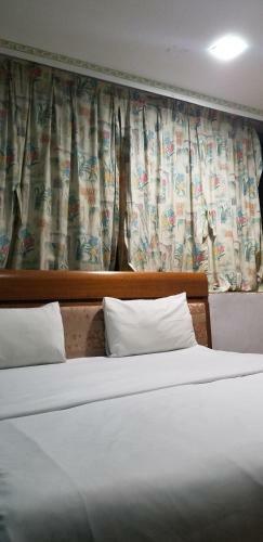 Hotel Ambassador