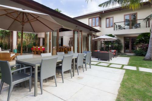 Villa Maha Suar