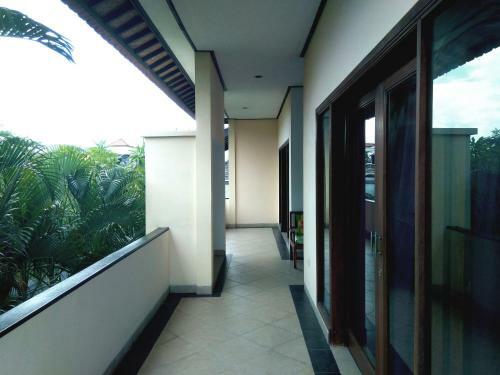 Ivory Villa