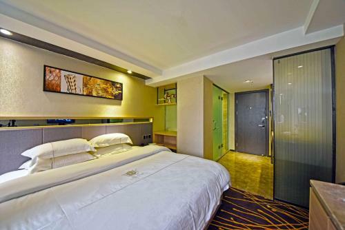 Fuhao Hotel
